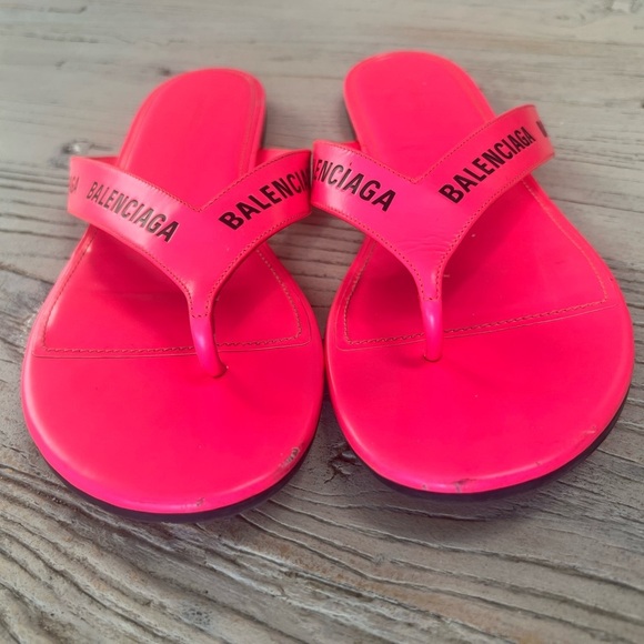 Balenciaga Neon Pink Women's Sandals thong size 39 - Picture 5 of 12